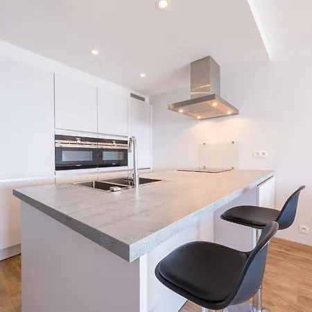 Atlantis I - 0104 + Box 14 Apartment