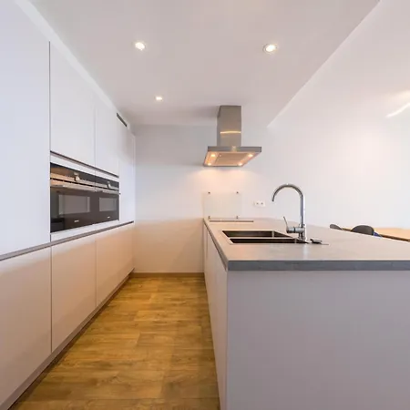 Atlantis I - 0104 + Box 14 * Middelkerke